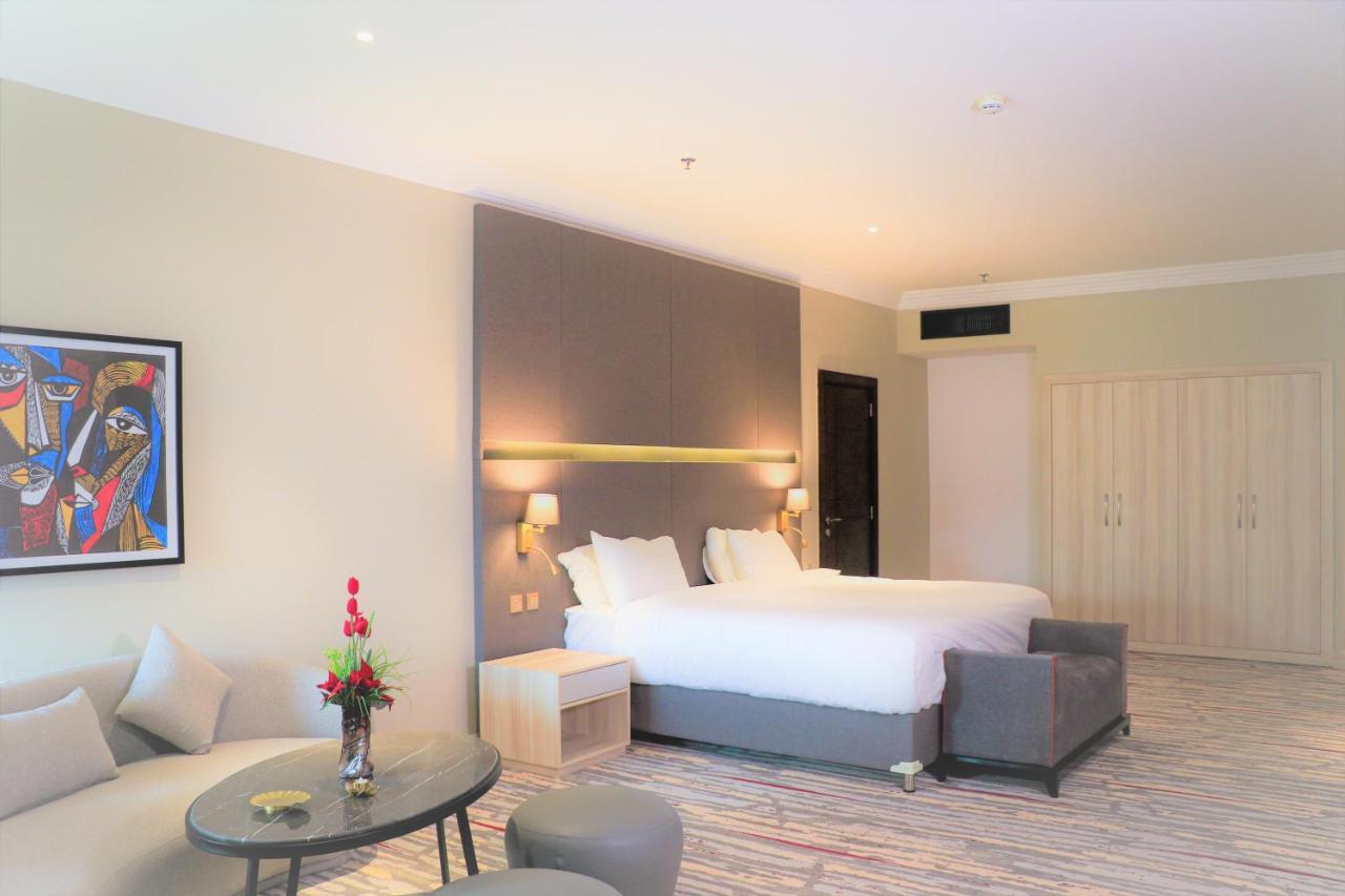 Ramada By Wyndham Doha Old Town Hotel Luaran gambar